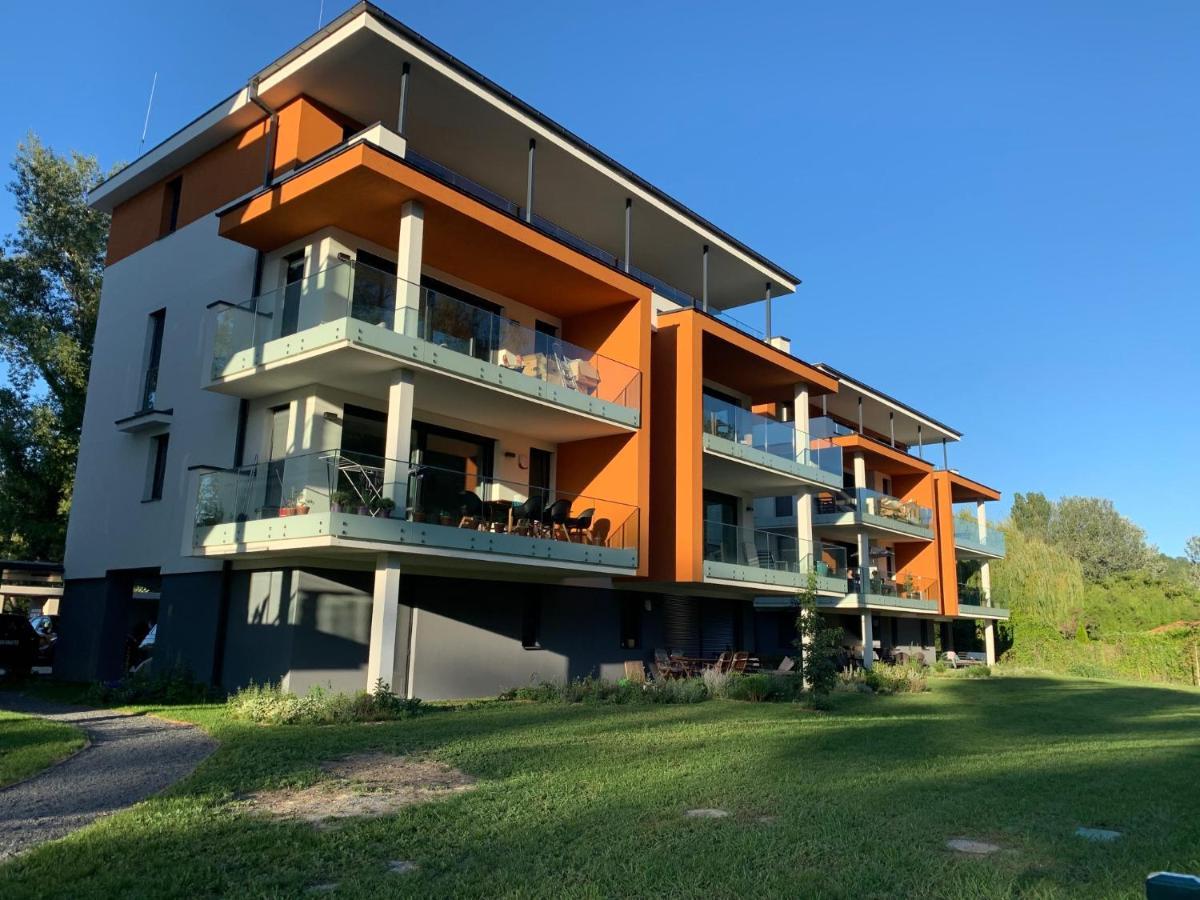 Fuzliget Surf Garden Appartement Balatonfůzfő Buitenkant foto